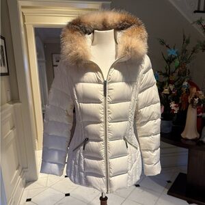 Dawn Levy Cream Puffer Jacket with Fur Hood Down jacket. Real Fox Fur